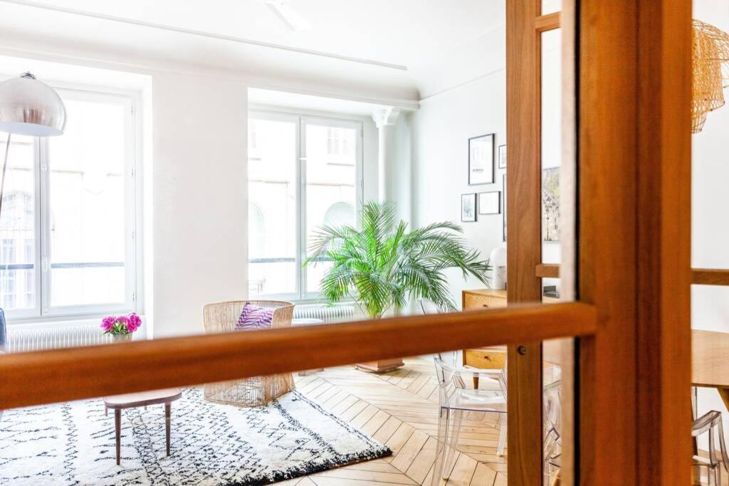 Greeter-bel Parisien De 70m2 - St Lazare Appartement Parijs