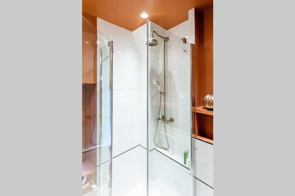 Appartement Greeter-bel Parisien De 70m2 - St Lazare
