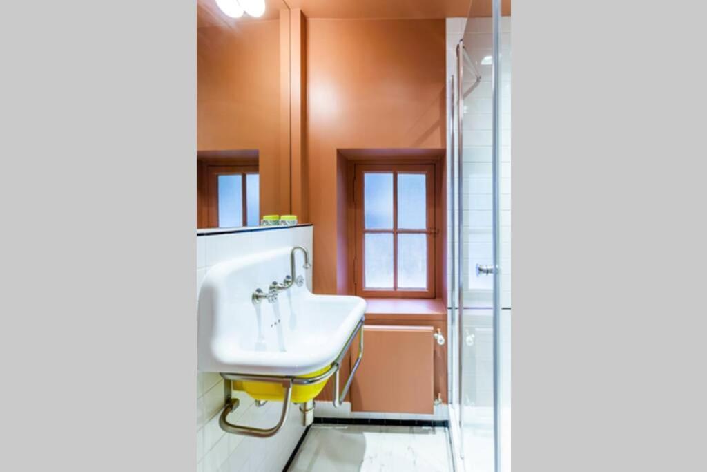 Greeter-bel Parisien De 70m2 - St Lazare Appartement *