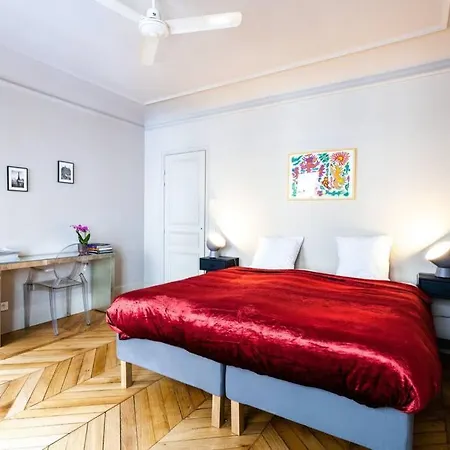 Bel appartement Parisien de 70m2 - St Lazare Extérieur photo