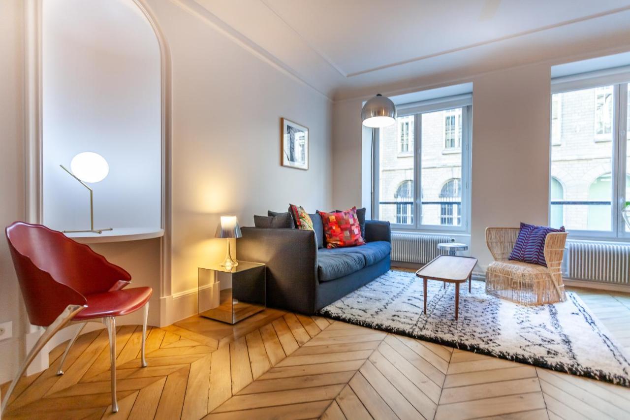 Appartement Bel Parisien De 70m2 - St Lazare